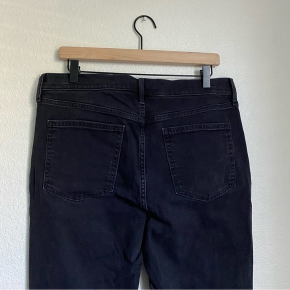 GAP High Rise Flare Jeans With Washwell™ Size 32 SHORT - Picture 5 of 8